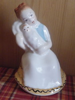 Anya népviseleti öltözékben, pólyás babájával, mázas kerámia figurális szobor - 13 cm -