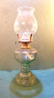 Kerosene / decoration / lamp can be new as a decoration or part of a collection - but it can also be used /if there is lamp oil/