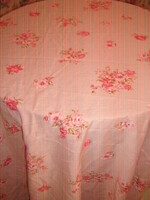 Charming vintage style rose tablecloth