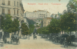 1914 – Budapest, tunnel street. Colored photo sheet, postcard.