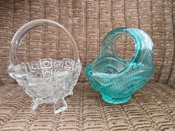 2 glass flower baskets, center of the table, offering_4