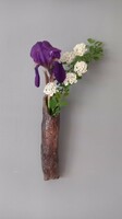 Barna fali kerámia váza, pompás egyedi (virágos) iparművész jellegű falidísz
