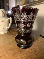Bordó csiszolt kristály váza