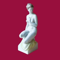 Höllóháza porcelain female nude figure