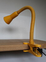 Retro sárga csiptetős gégenyakú lámpa