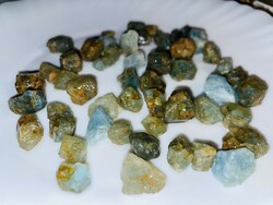 Aquamarine beryl  from Namibia - rough - 100g