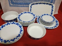 Lowland porcelain plates with Piri pattern (blue varia).