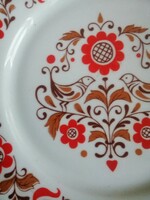 Bird plate with a folk motif