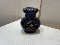 Novgorodi porcelán parfűmös butélia, 24 karátos arannyal festve, 7 cm-es. 4590