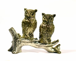 A pair of owls on a tree branch ... A special figural pair of spice sprinklers !!!