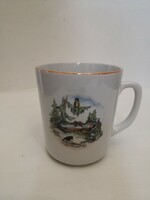 Zsolnay hófehérkés porcelán mese bögre