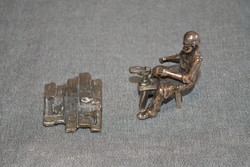 Silver-plated detailed shoemaker figurine/miniature