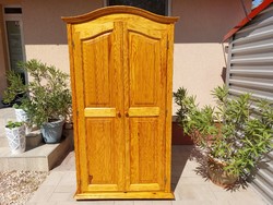 A pine cupboard with shelves and hangers from Sziged is for sale. Furniture is in good condition, completely made of pine