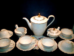 15-piece tea and coffee set for 6 people.