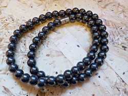 Hematite mineral pearl necklace