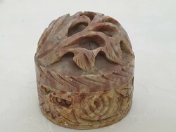 Indiai kézműves zsírkő ékszertartó doboz