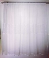 White curtain with pattern insert 183 cm x 2.5 wide