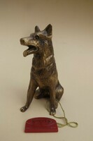 Bronze statue of a dog (7330)