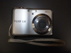 Fujifilm finepix av100 camera