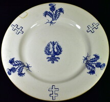 XIX. 19th century French Luneville Lorraine coat of arms with double cross decoration faience plate
