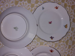 Zsolnay szép virágos porcelán süteményes tányérok, arany széllel, 4db