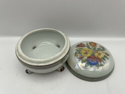 Onix ékszertartó - bonbonier 9 cm átmérővel és 6 cm magas.4960