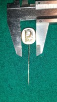 Pfaff sewing machine company badge