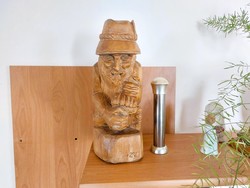 (K) carved, marked wooden sculpture, master work approx. 30 cm high.