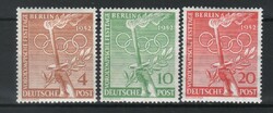 Postal clean berlin 1137 mi 88-90 falcos EUR 13.00