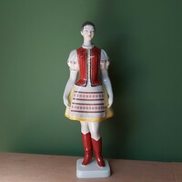 Hungarian girl figure from Márta J. Seregély Hollóháza