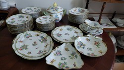 Herend 12-person dinner set with Victoria pattern, 59 pieces, new, never used!!