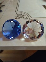 Beautiful 2 pieces of lead crystal ornament, paperweight white and blue