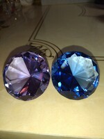 Beautiful 2 pieces of lead crystal ornament, paperweight blue and purple