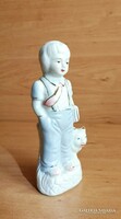 Porcelain child figurine with a kitten 15 cm (po-4)