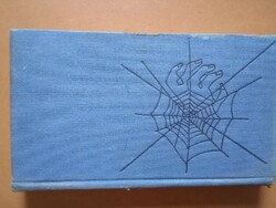 Erzsébet Galgóczi: spider web