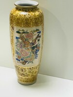 Paradicsommadaras kínai váza