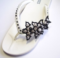 Jewellery-footwear, slippers: pearl-embroidered flip-flop slippers, unique handmade product. Sp02-1