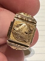 18kr arany Lovas gyűrű antik állapotban eladó!Ara:158.000.-