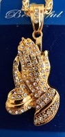 18 Kt. Gold-plated praying hand pendant necklace