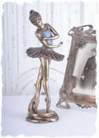 Ballerina statue (4401)