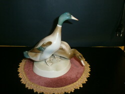 Zsolnay duck couple figure