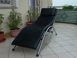 Lounge chair for sale