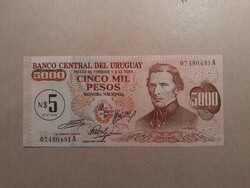 Uruguay - 5 new pesos on 5000 pesos 1975 oz
