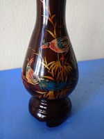 Madaras painted lacquer wooden vase