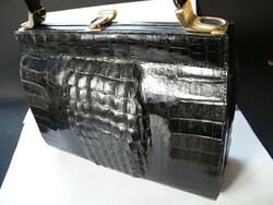 Very nice, classic style. Crocodile leather handbag marked Perez