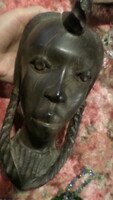 20 x 12 cm-es , vasfából faragott , nagyon nehéz , afrikai , fej / szobor , szép állapotban .