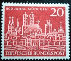N289 / Németország 1958 München 800 éves bélyeg postatiszta