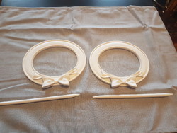 Beautiful bow decorative curtain rods, 2 new