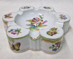 Hand-painted flower-pattern ashtray or ashtray with Victoria pattern from Herend