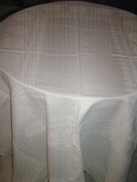Beautiful and elegant floral white damask tablecloth